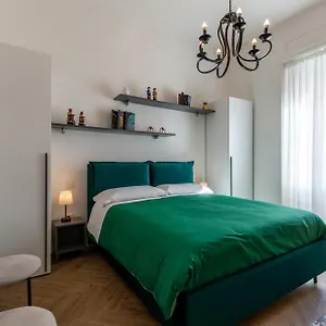 Gasthuis Ginett's House, Cagliari